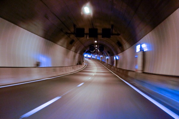 Er gloort een beetje licht aan het einde van de tunnel