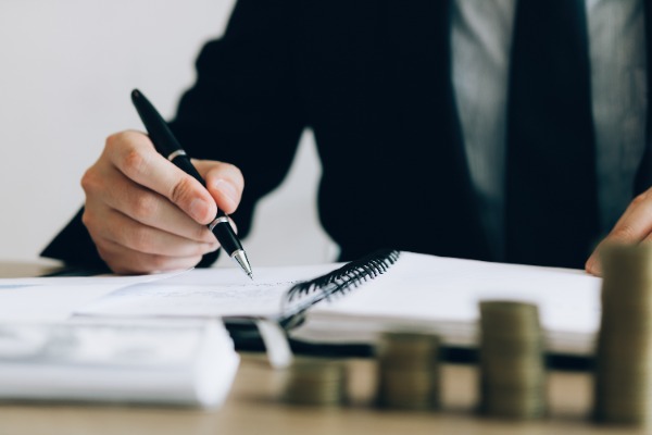 Kwantitatieve verruiming, de Search for Yield en vastgoed