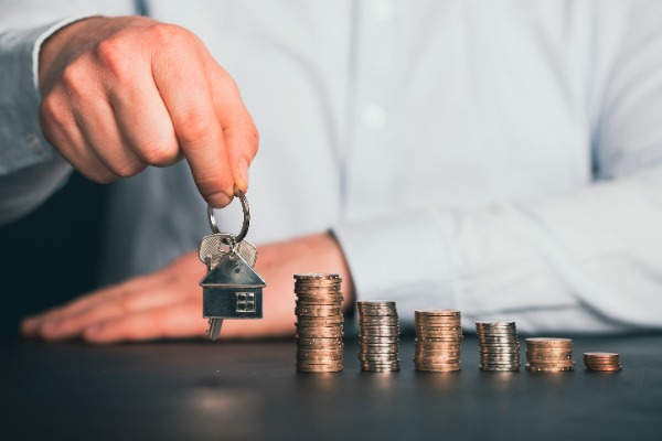 Zijn dalende huizenprijzen een bedreiging voor de financiële stabiliteit?